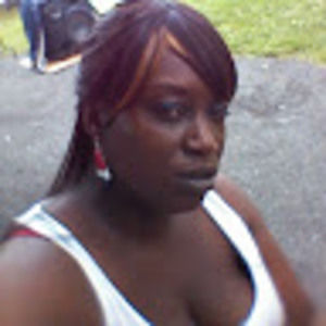 Meet your Posher, Monique